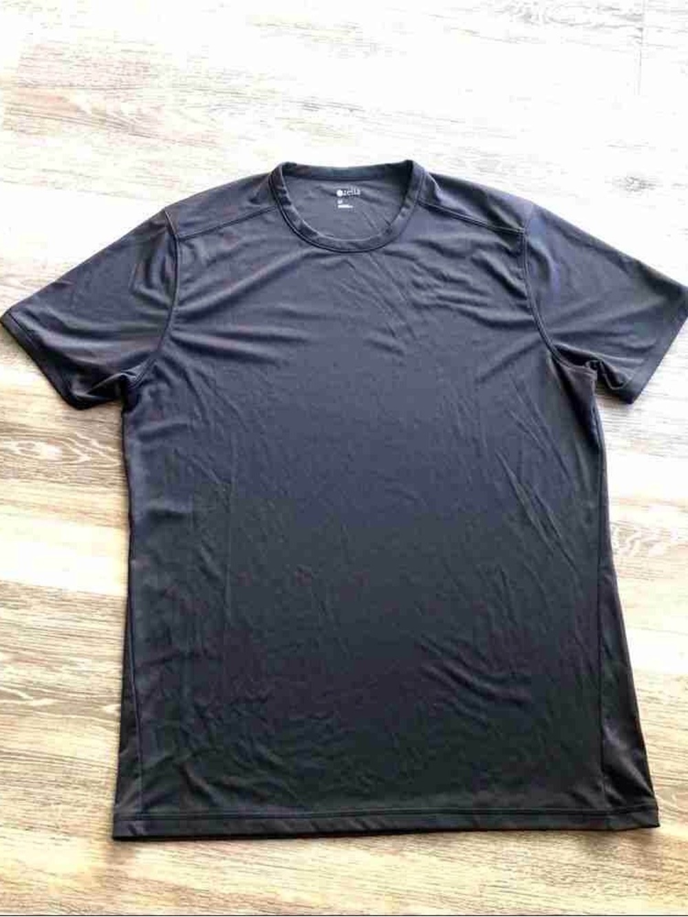 Men's Black Performance Crew Neck Shirt - Picture 1 of 2